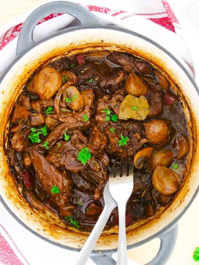 beef chorizo braised in red wine gravy