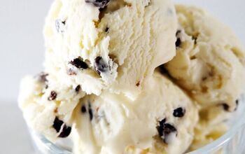 Mint Chocolate Chip Ice Cream