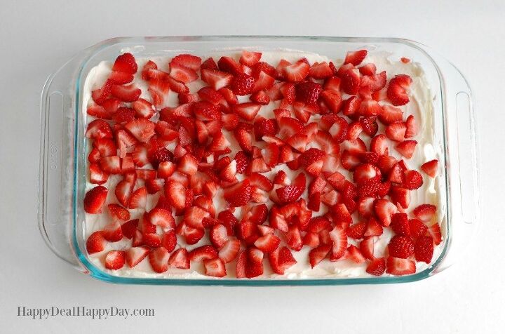 no bake creamy strawberry icebox cake recipe
