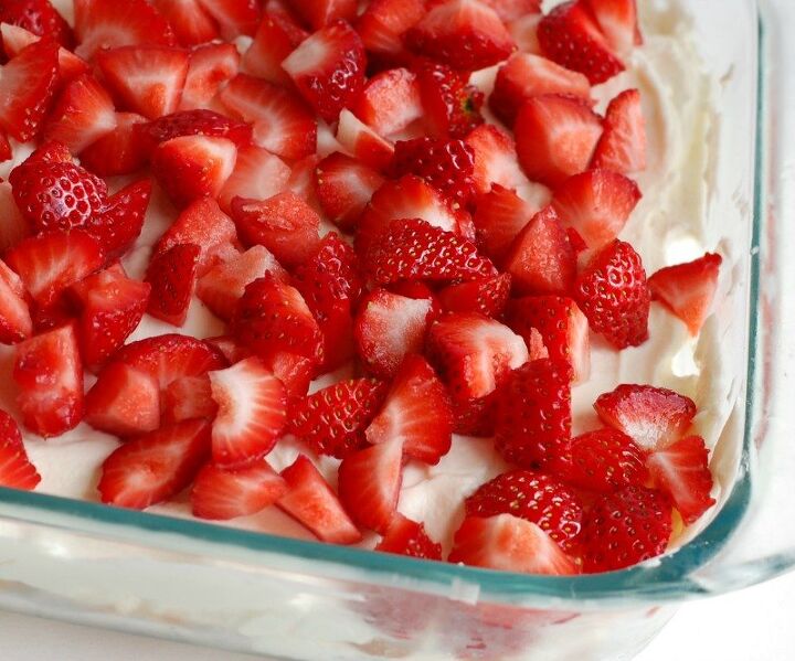no bake creamy strawberry icebox cake recipe