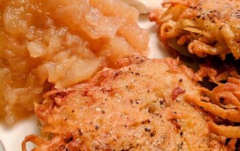 Homemade Applesauce With Potato Latkes – A Positively Perfect Pair!