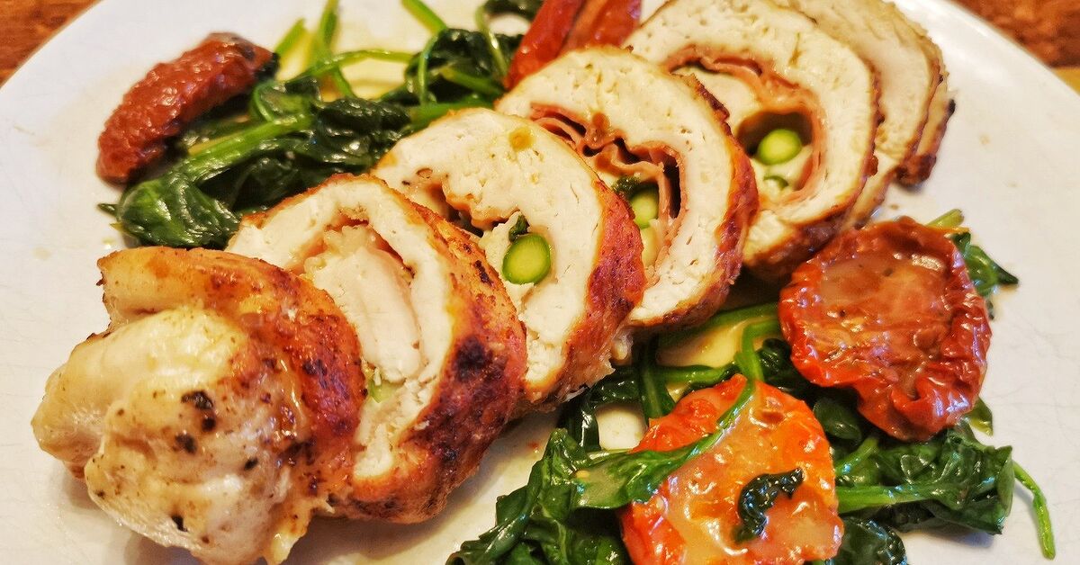 Rolled Stuffed Chicken Breasts | Foodtalk
