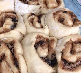 quick and easy homemade cinnamon rolls