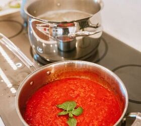 sugo al pomodoro classic tomato sauce, So pretty even in the pot