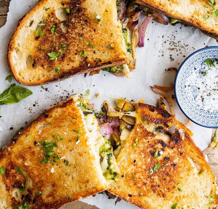 grilled cheese sandwich with caramelized onion and spinach pesto
