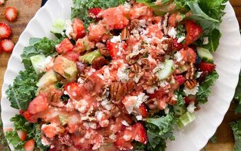 Berry Kale Salad