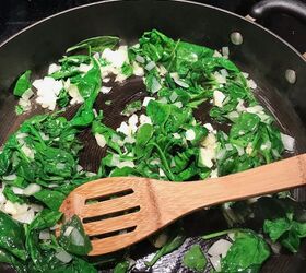 Easy Chicken And Spinach Flatbread Pizza Foodtalk