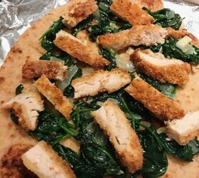 easy chicken and spinach flatbread pizza, Top flatbread with sauteed veggies chicken