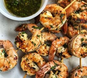 shrimp and veggie skewers with chimichurri