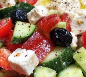 greek salad with hummus and pita