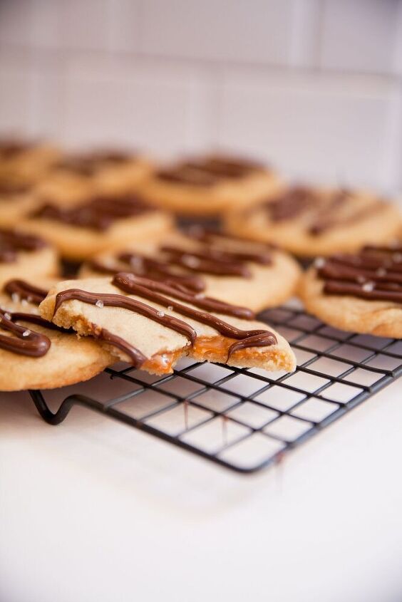 chocolate caramel stuffed sugar cookies