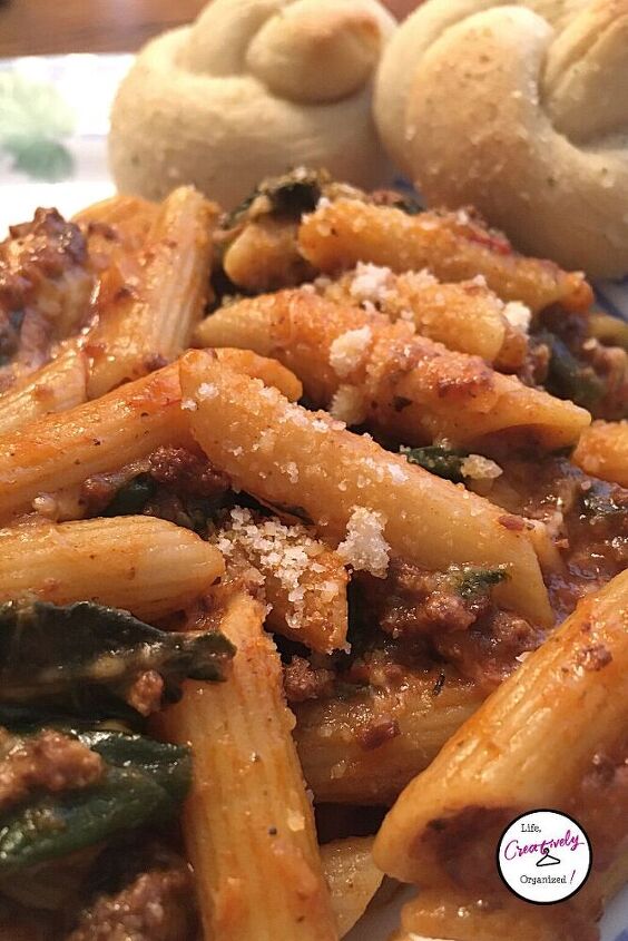 hearty crockpot goulash with spinach