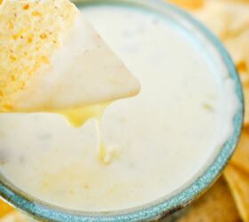 Quick & Easy Homemade White Queso Dip Recipe | Foodtalk