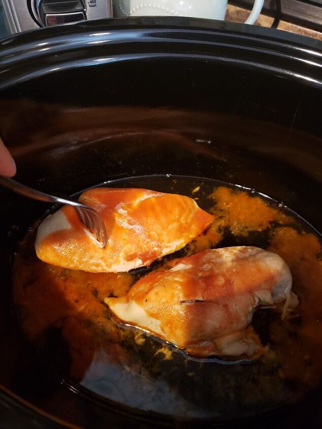 how i make my favorite spicy pulled chicken dish in a slow cooker