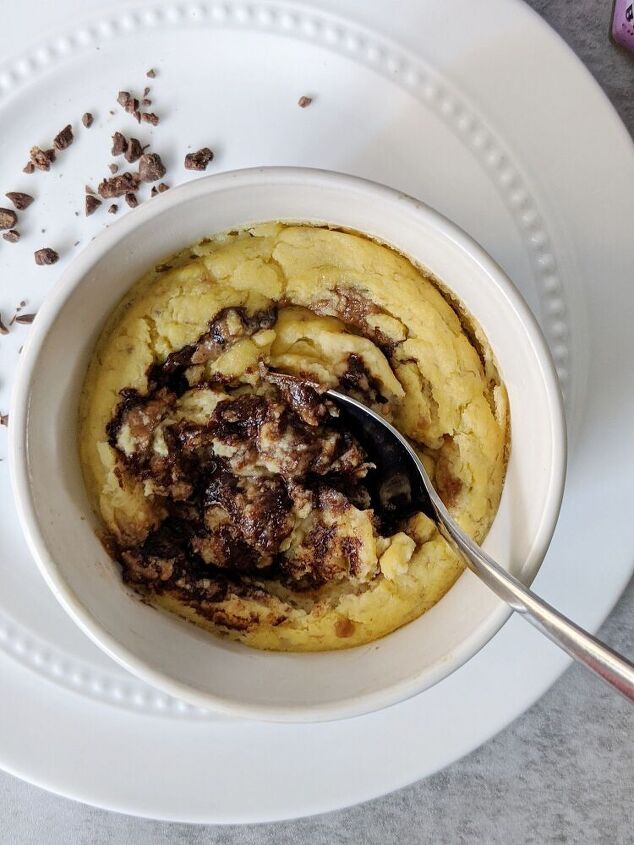 banana chocolate lava mug cake paleo