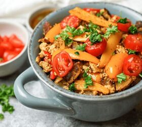 Lunch is better when it comes in a bowl and this recipe proves it