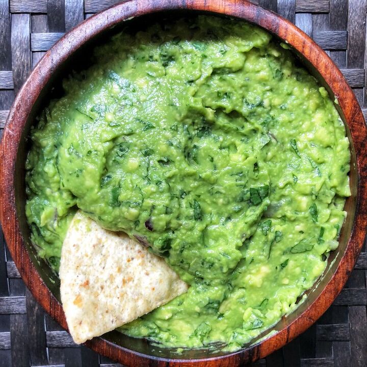easy and delicious guacamole