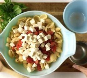 easy caprese pasta salad