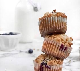 the best blueberry muffins, This crumble topping is to die for