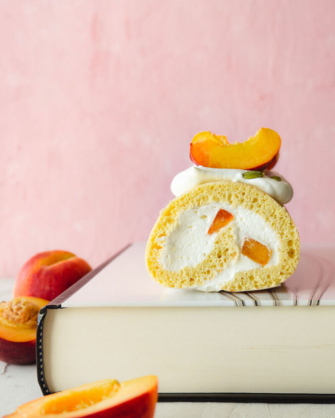 summer peach cake roll