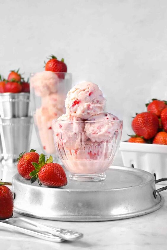 no cook homemade strawberry ice cream