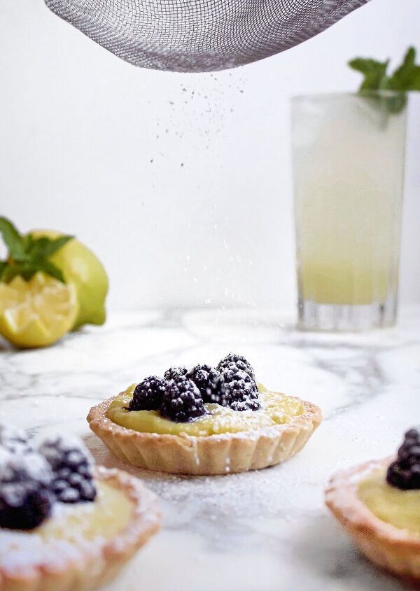 mini lemon blackberry tarts