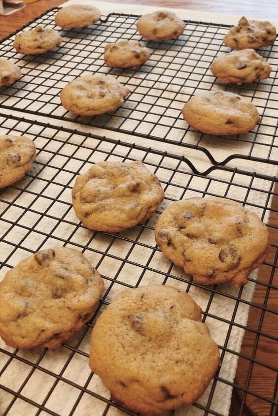 best ever chocolate chip cookies, So yummy