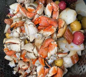 seafood crab boil, A big pot with lots of yummy ingredients