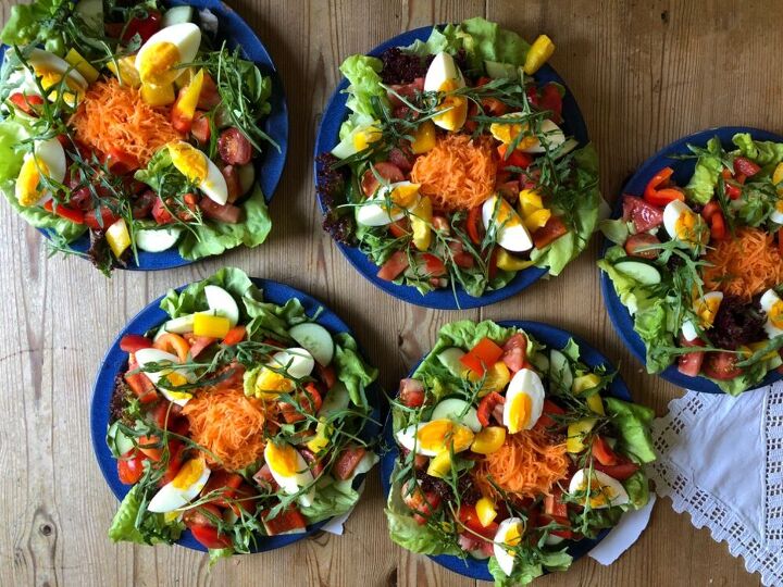 healthy and delicious farmhouse salad