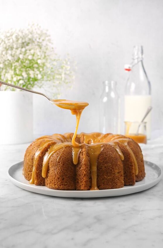 spiced apple bundt cake with caramel drizzle