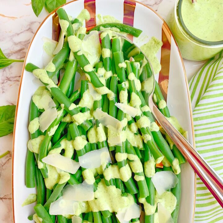 green beans with creamy basil dressing