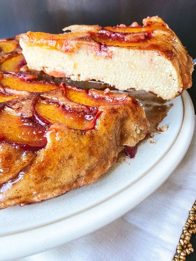 cinnamon sugar peach upside down cake