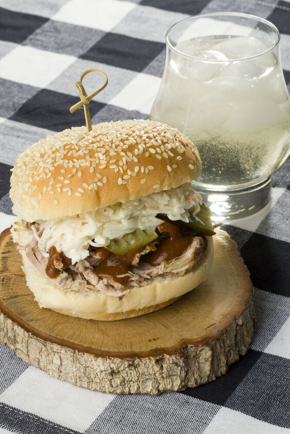 pulled pork slow cooker