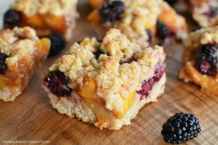 s 20 dessert bars your whole family will enjoy, Peach Blackberry Cobbler Bars