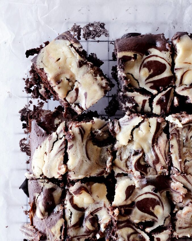 s 20 dessert bars your whole family will enjoy, Tahini Swirl Mochi Brownies