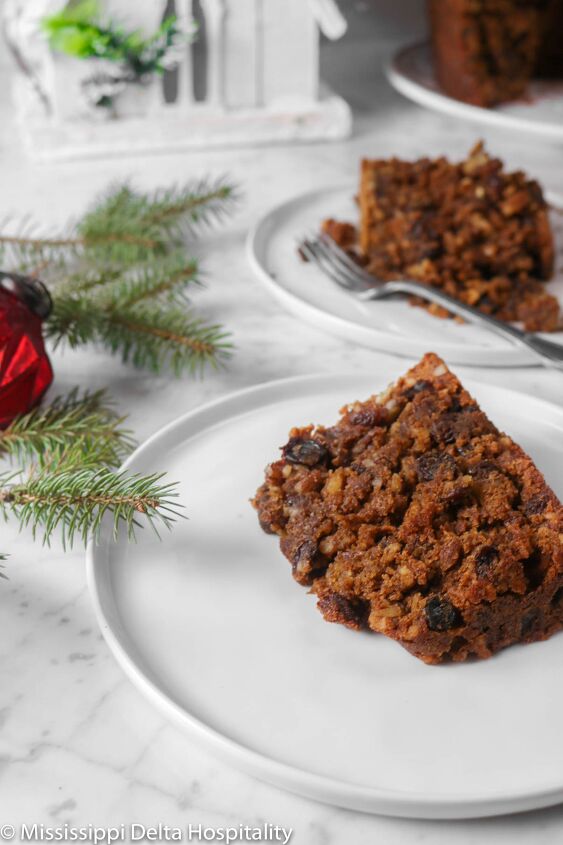 s 15 christmas desserts that will make your holiday very merry, Southern Holiday Nut Cake