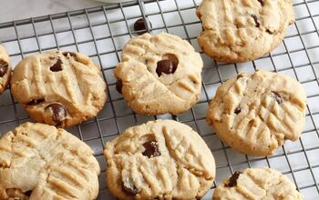Peanut Butter and Dark Chocolate Cookies