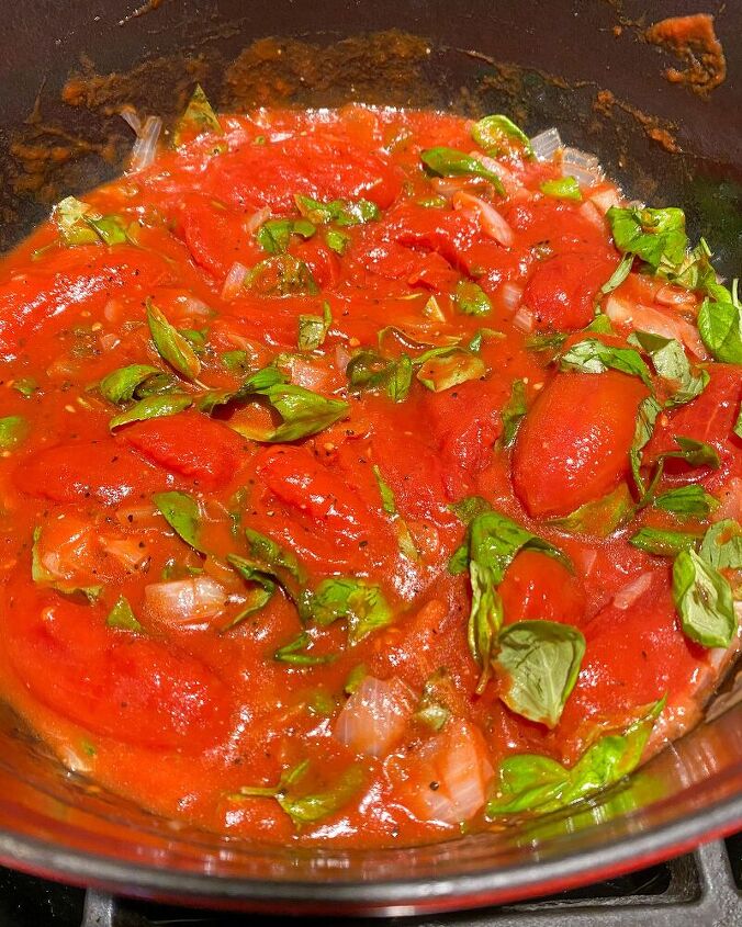 j dub s roasted tomato basil soup