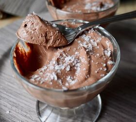 5 ingredient dairy free chocolate mousse