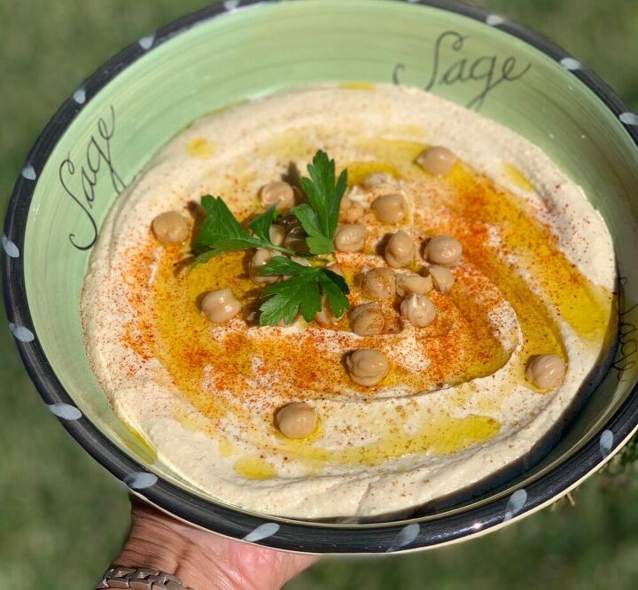 recipes that can help you fall asleep at night, 9 Authentic Tahini Hummus