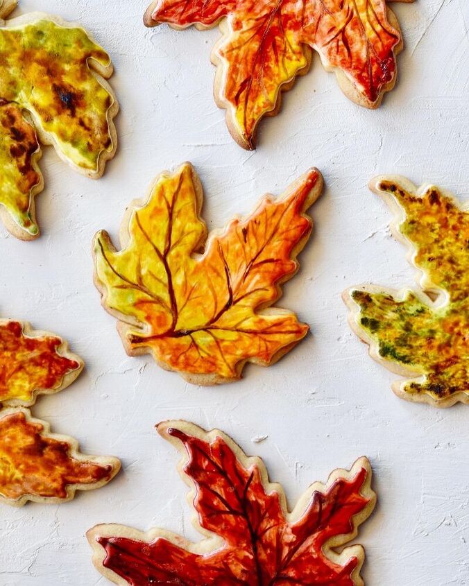 fall leaf sugar cookies