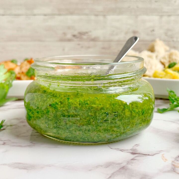spicy parsley mint sauce