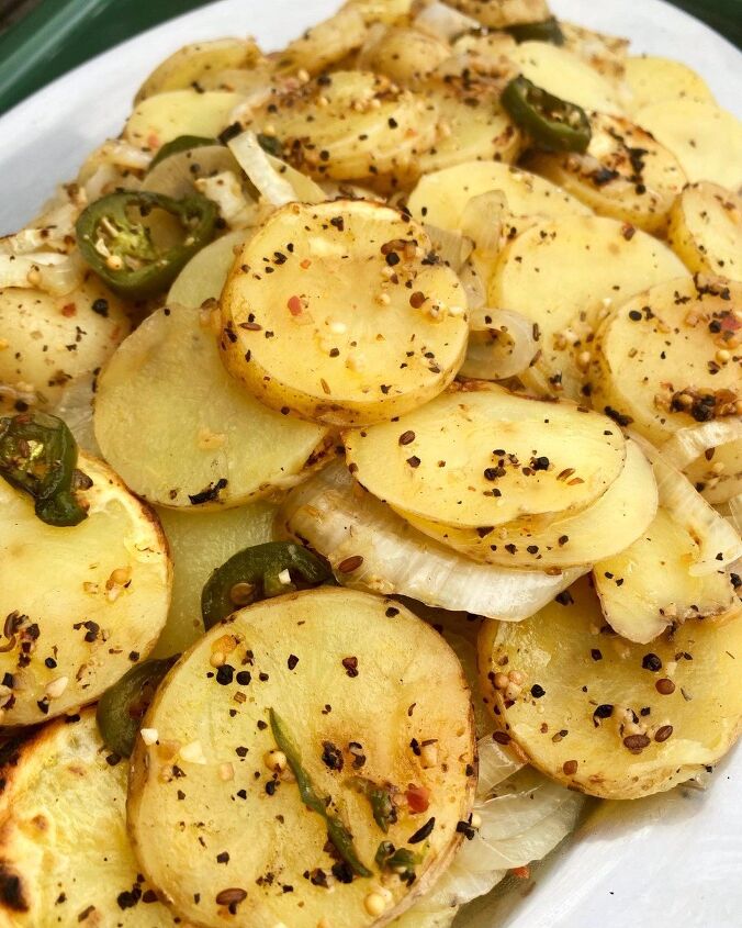 s 8 easy potato thanksgiving side dish recipes, Classic Roasted Potatoes