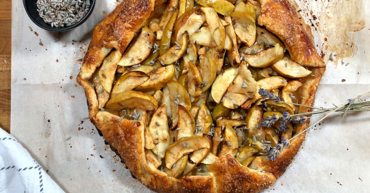 Lavender Apple Galette | Foodtalk