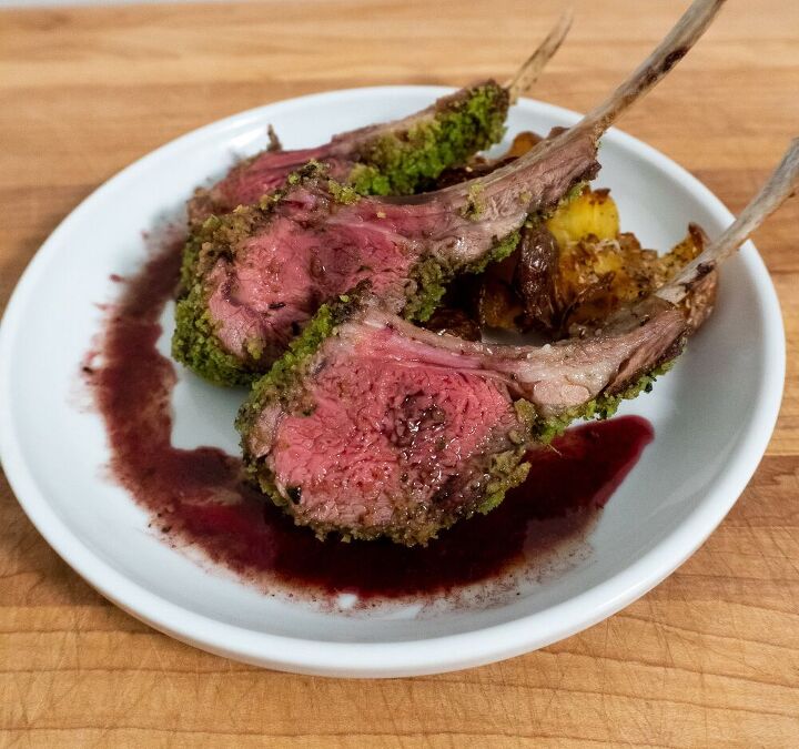 herb crusted rack of lamb with red wine sauce