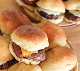 Quick and Easy Rolls or Hamburger Buns