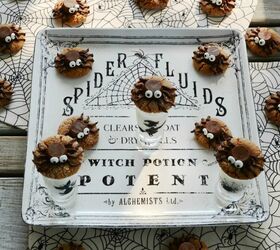 s 9 spooky foods that will star at your halloween party, Halloween Peanut Butter Spider Cookies