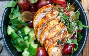 Blackened Chicken and Grape Arugula Salad