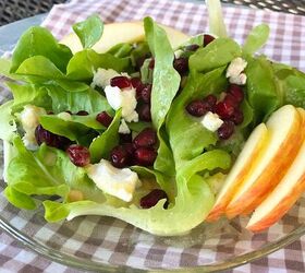 Fall Salad: Baby Greens With Pomegranate + Champagne Vinaigrette