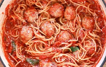 Polpette Con Sugo (Italian Meatballs in Tomato Sauce) Di Nonna Laura